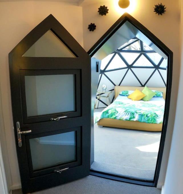Romance - Stargazing - Hot Tub & Sauna! Holiday home
