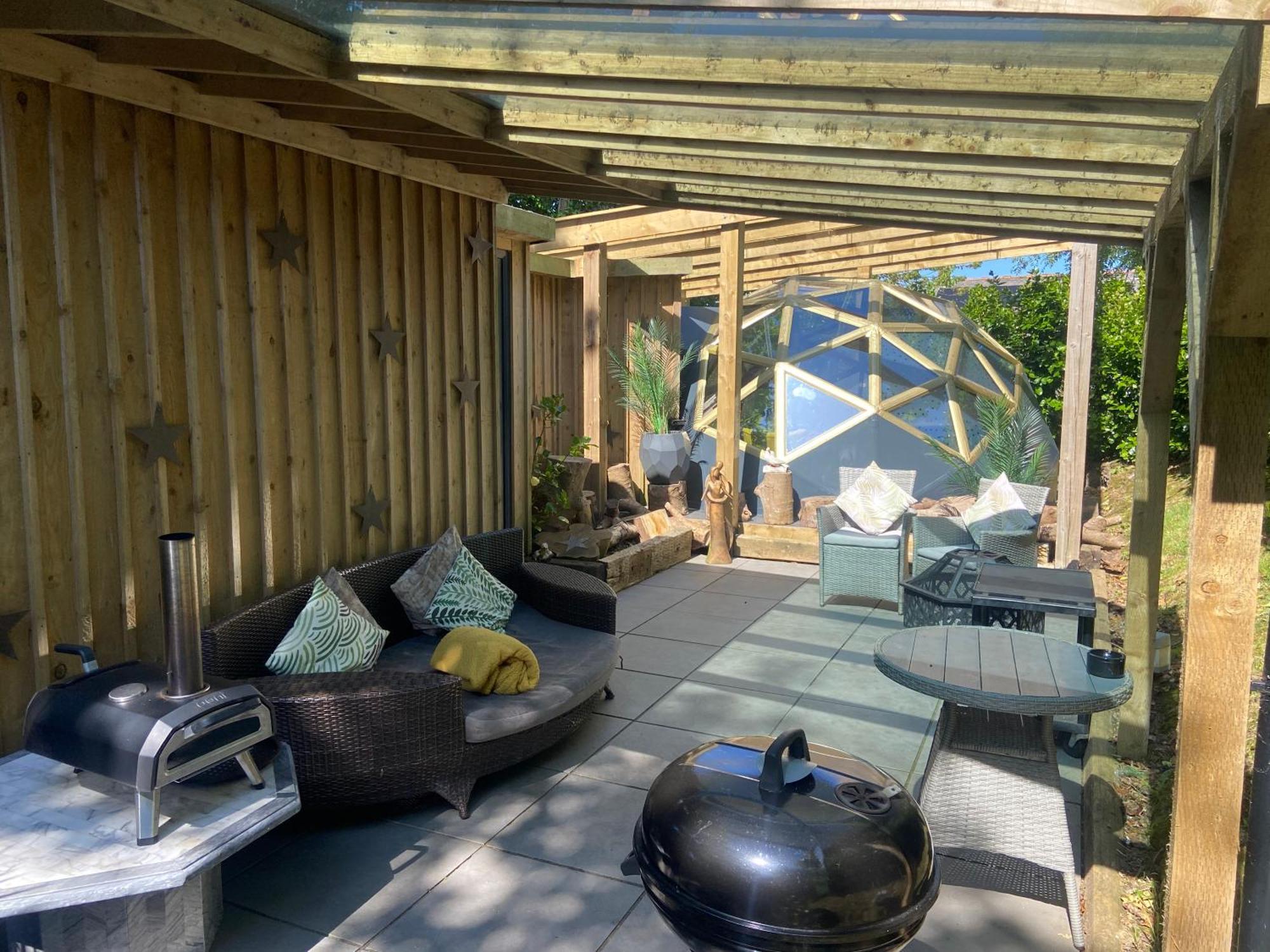 Сasa de vacaciones Romance - Stargazing - Hot Tub & Sauna!
